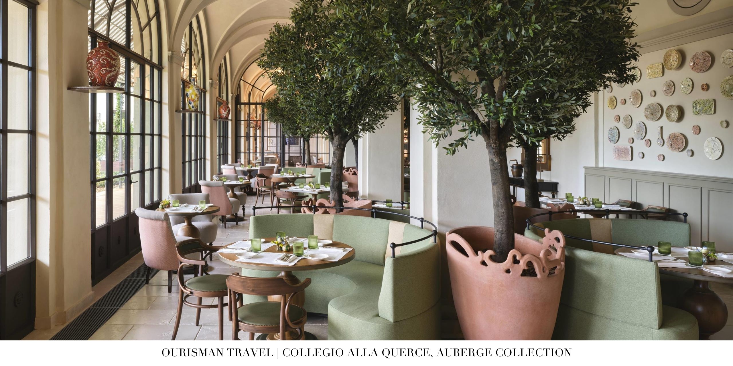 Breakfast service in a bright dining room at Collegio alla Querce