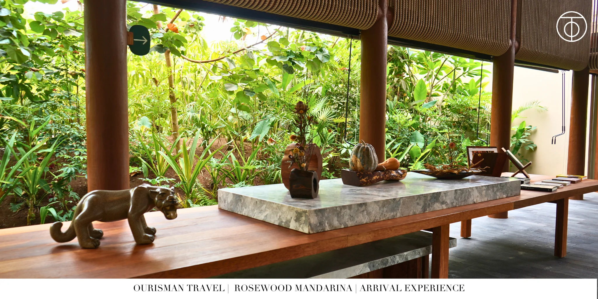 Lobby at Rosewood Mandarina