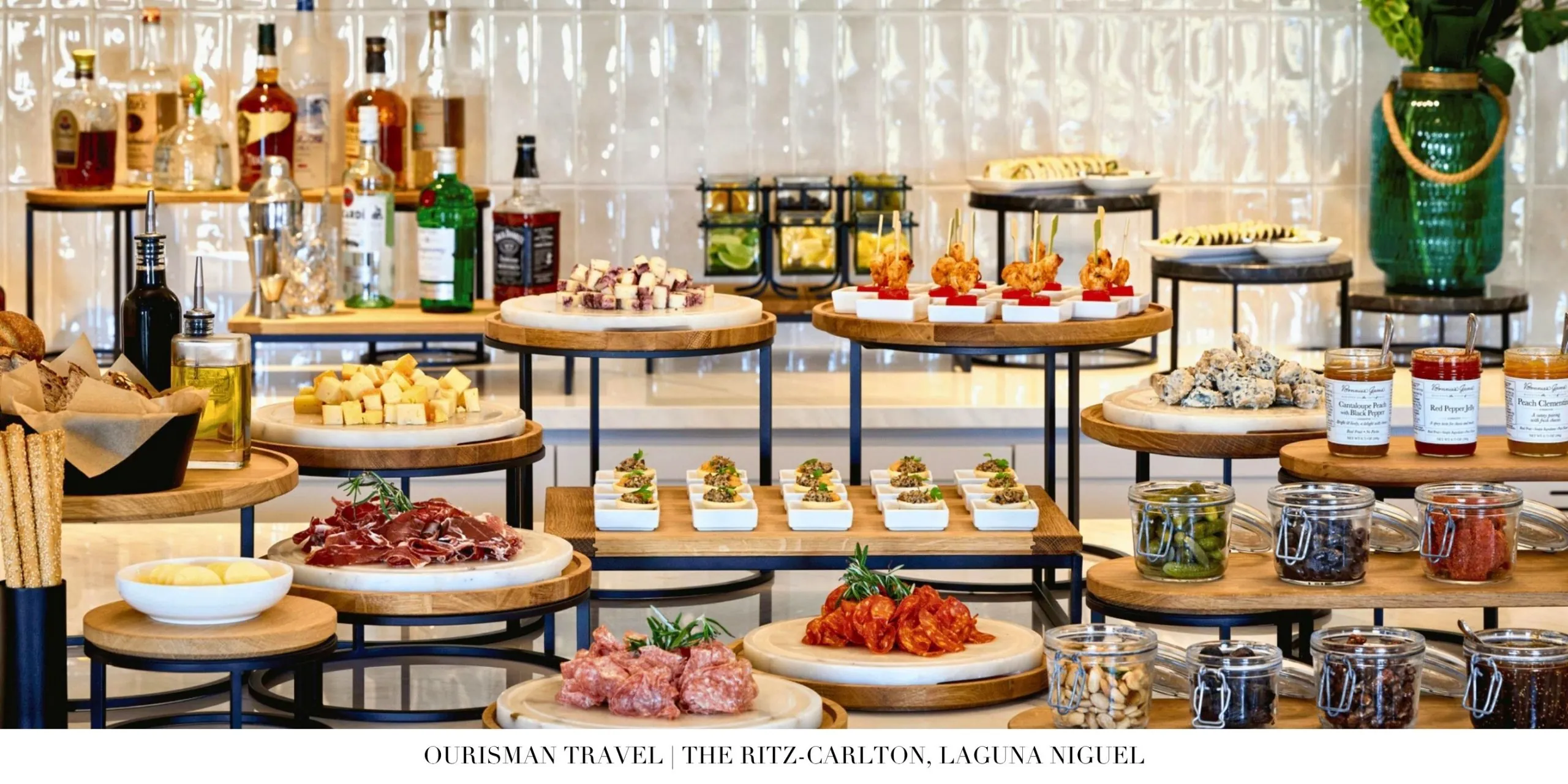 Club lounge with refreshments and seating at The Ritz-Carlton, Laguna Niguel