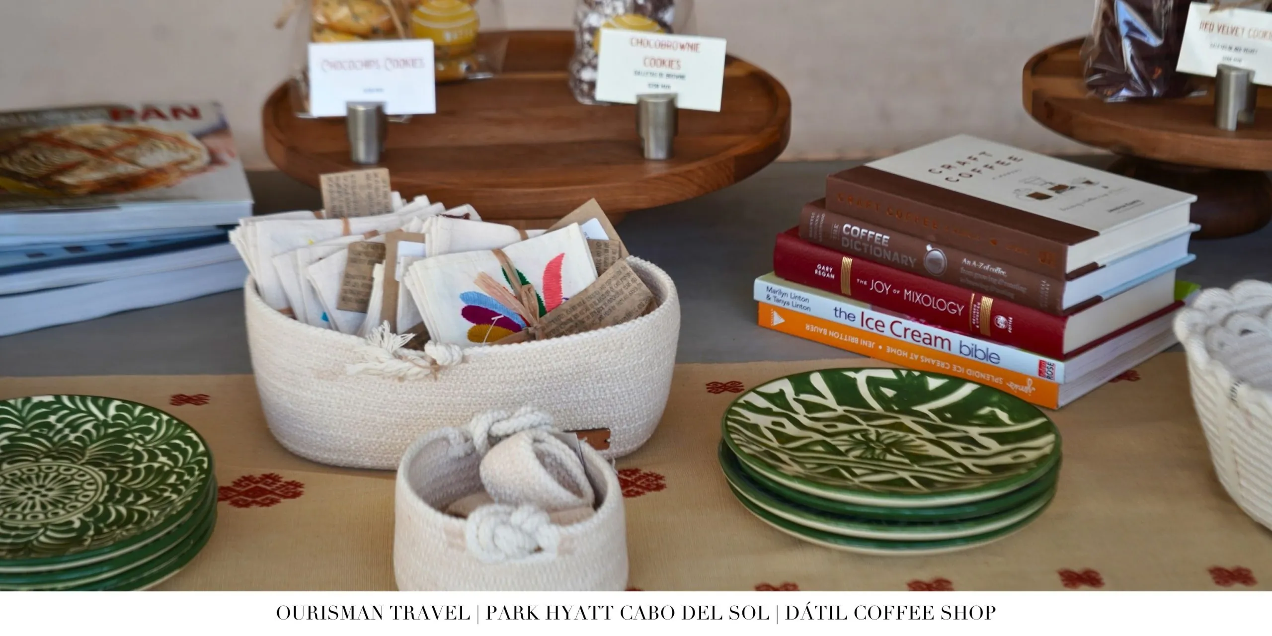 Grab-and-go café at Dátil at Park Hyatt Cabo del Sol.