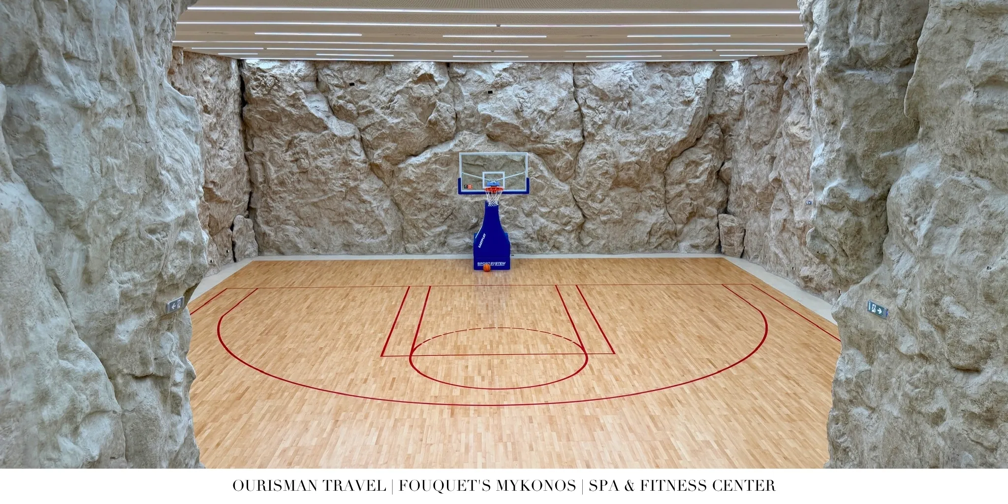 Fouquet’s Mykonos indoor basketball court